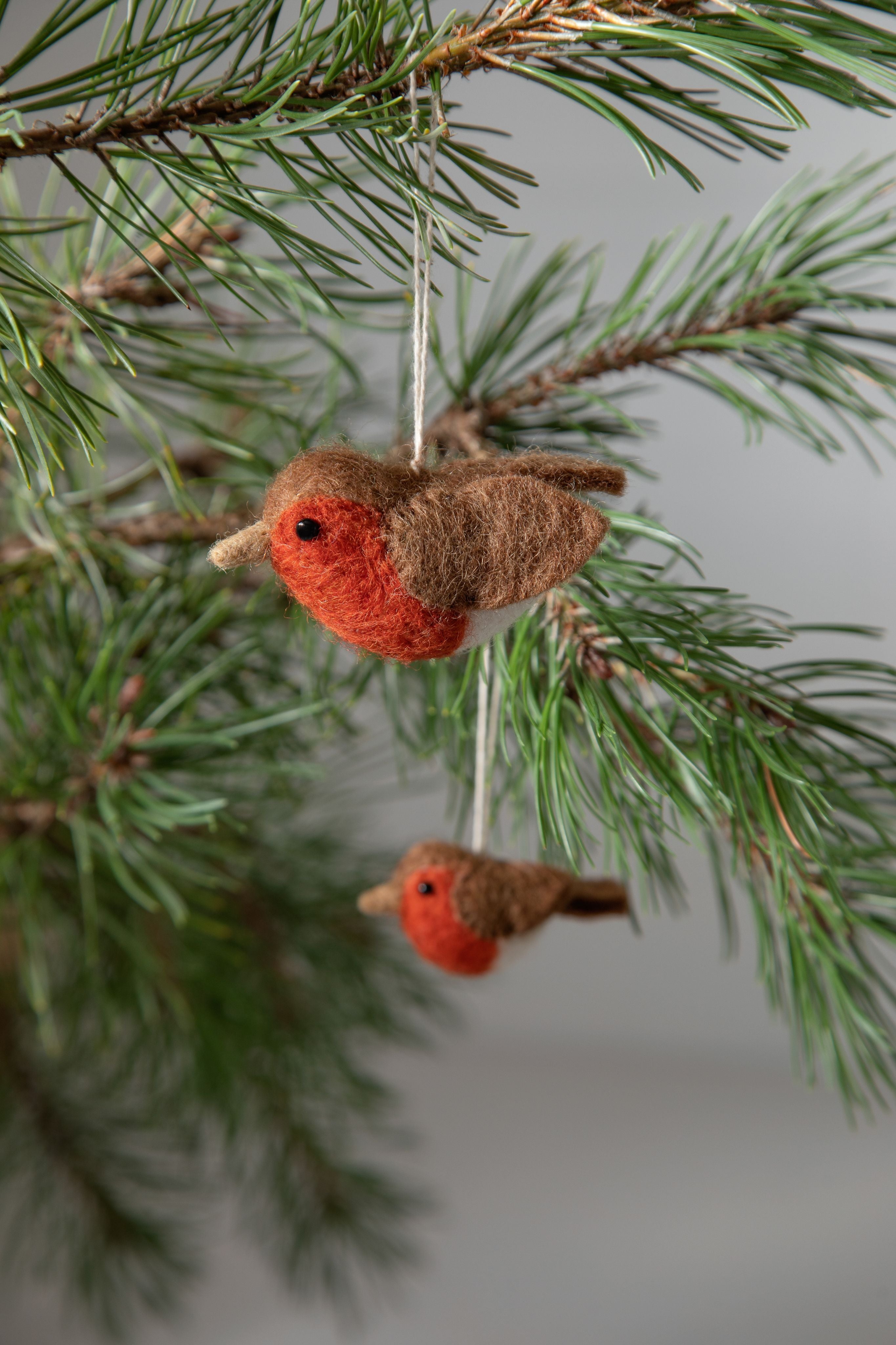 Bird - Robin - Sæt m. 2 - Gry & Sif - H:2 L: 5-8,5 W: 2,5-3,5 cm