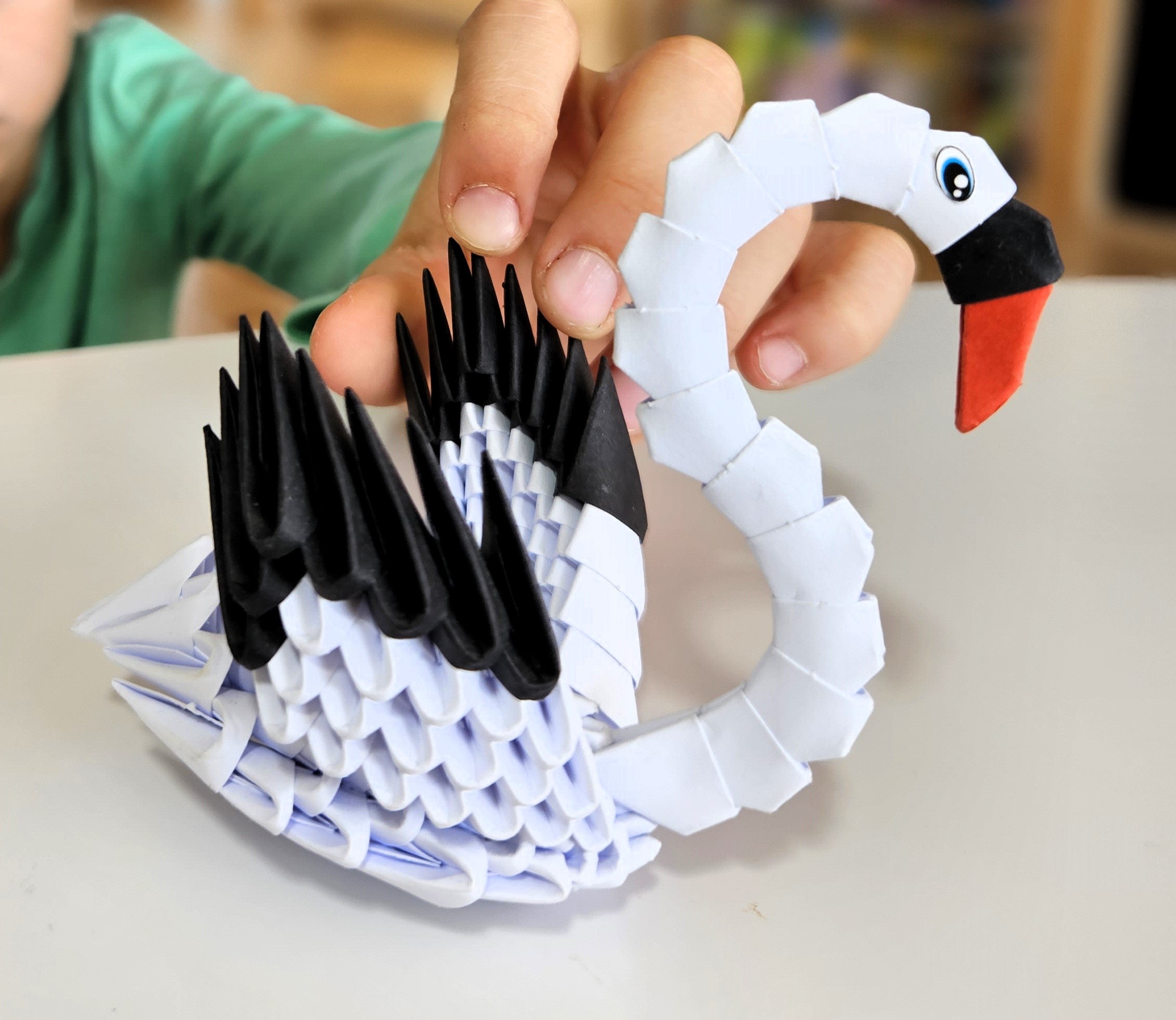 3D Svane - Origami (Byg-selv papirskulptur)