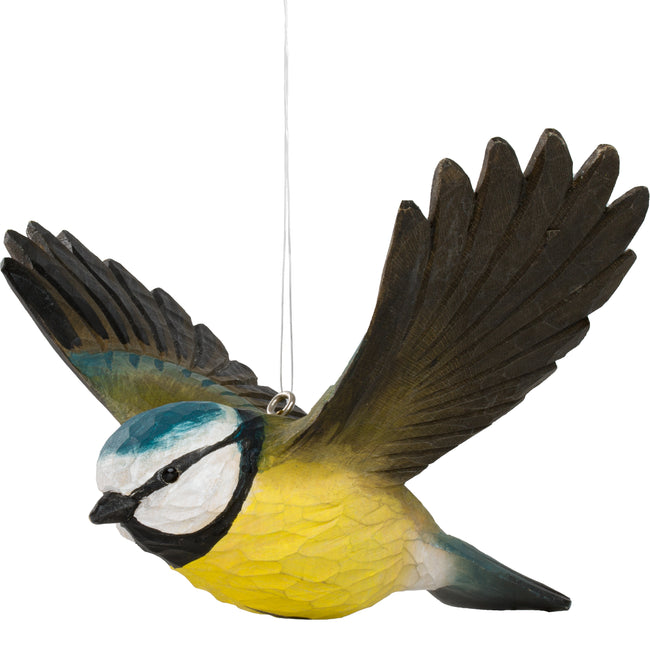 Flyvende Blåmejse DecoBird - Håndskåret Træfigur Af Wildlife Garden