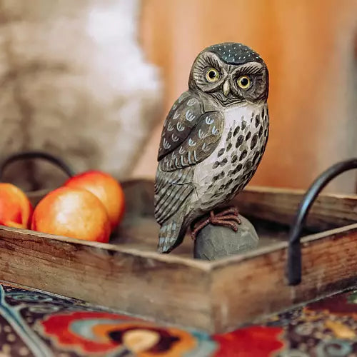 Kirkeugle DecoBird - Håndskåret Træfigur Af Wildlife Garden
