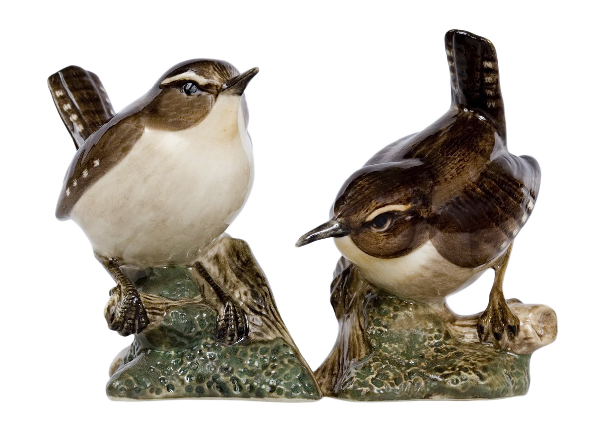 Figurer med gærdesmutte 2 stk – Håndmalet stentøj fra Quail