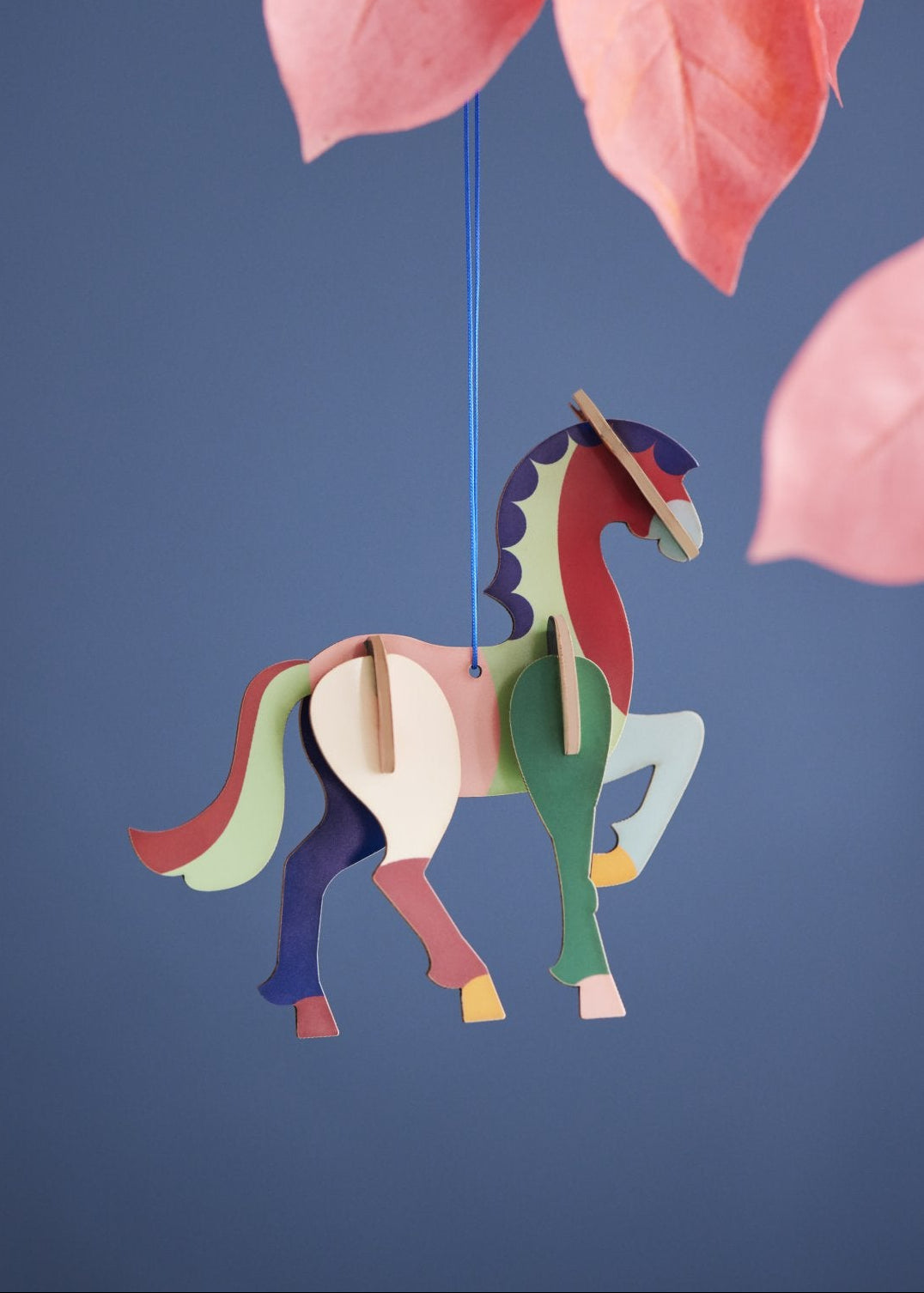 Hest - Lucky Charm - Studio ROOF