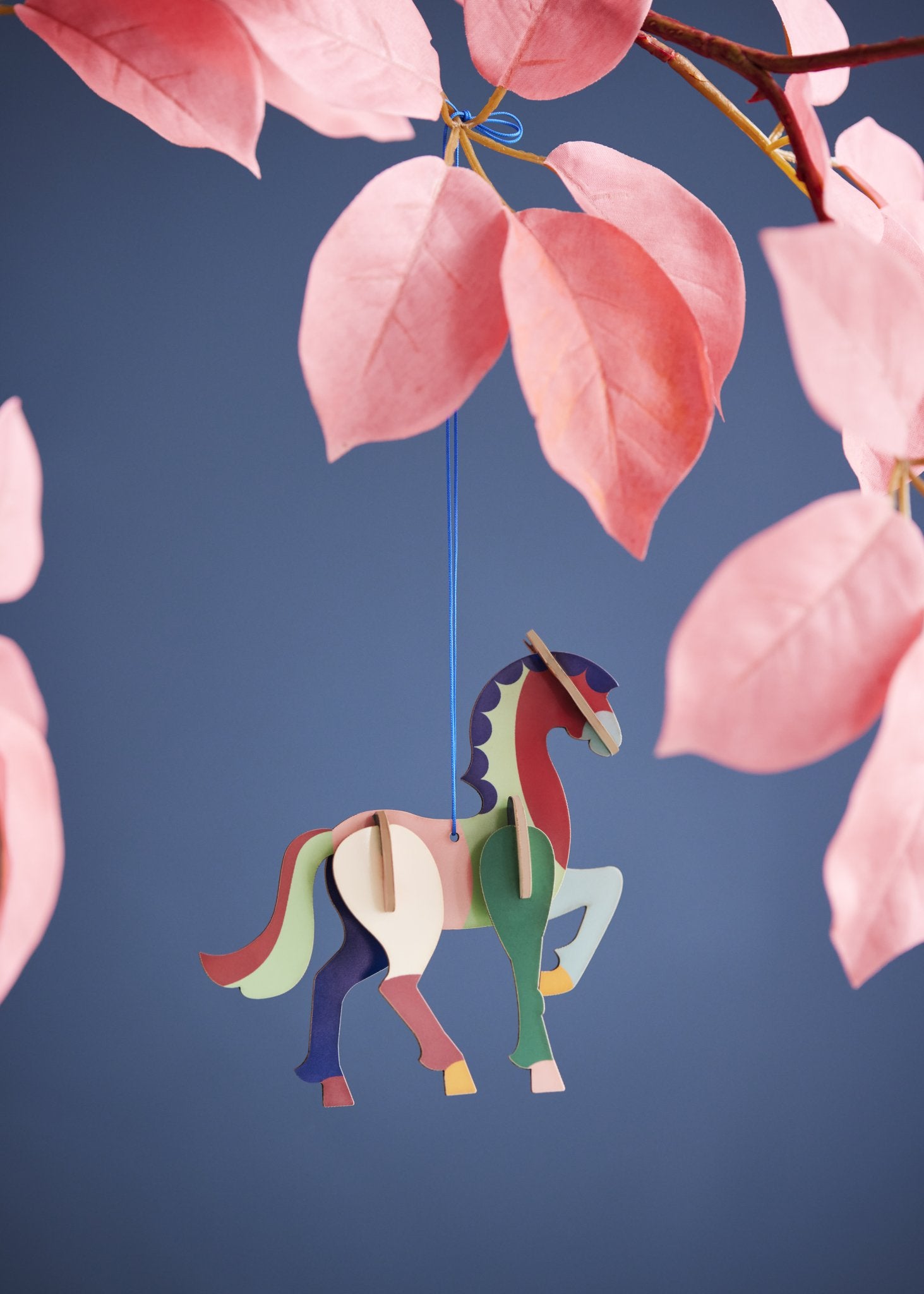 Hest - Lucky Charm - Studio ROOF