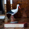 Hvid Stork DecoBird - Håndskåret Træfigur Af Wildlife Garden