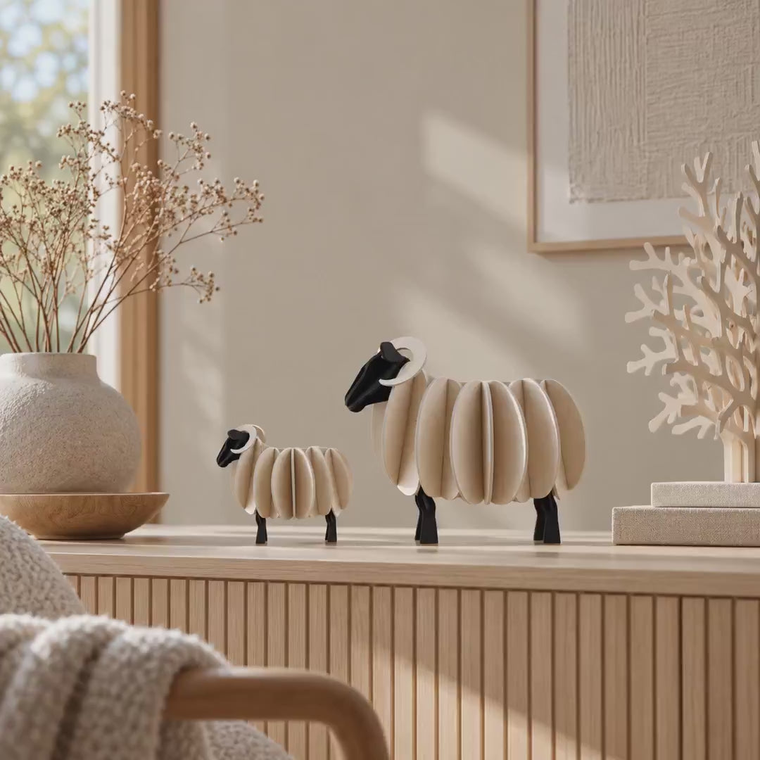 Indlæs video: Vædder – saml selv-træfigur fra Lovi